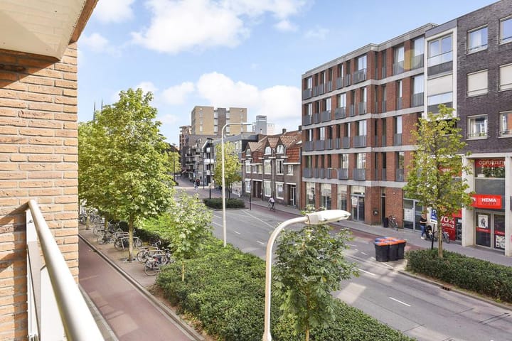 Photo 10 of Piusplein 28-02