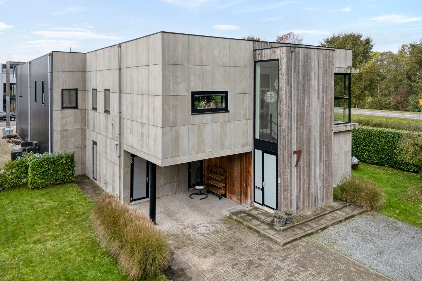 Bekijk foto 3 van Ampère 7