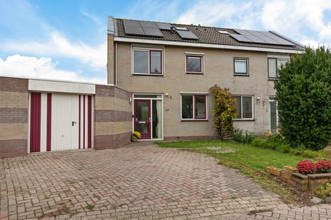 Kompas 17 secondary image