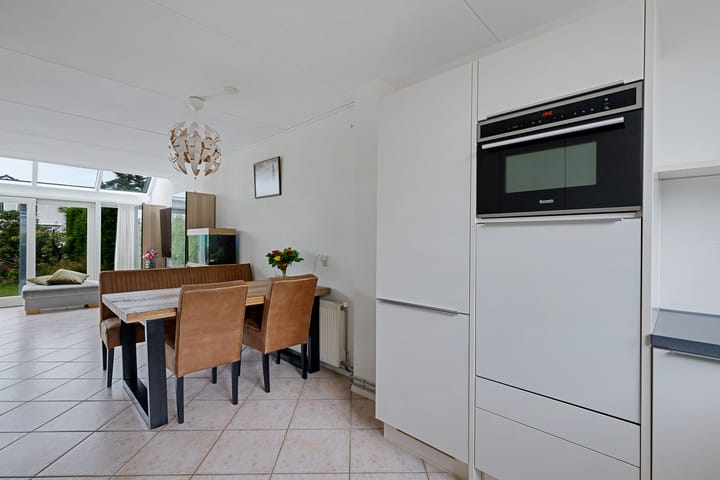 Photo 15 of Kompas 17