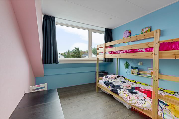 Photo 23 of Kompas 17