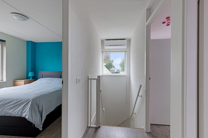 Photo 31 of Kompas 17