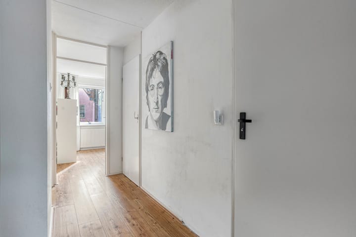 Photo 19 of Assiesstraat 10