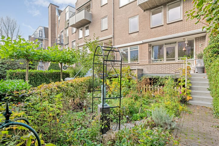 Photo 31 of Assiesstraat 10