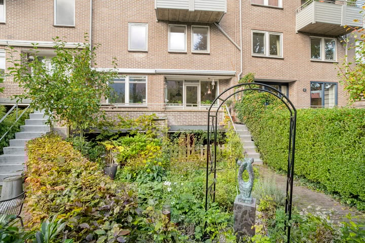 Photo 32 of Assiesstraat 10