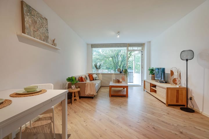 Foto 7 van Meidoornweg 100