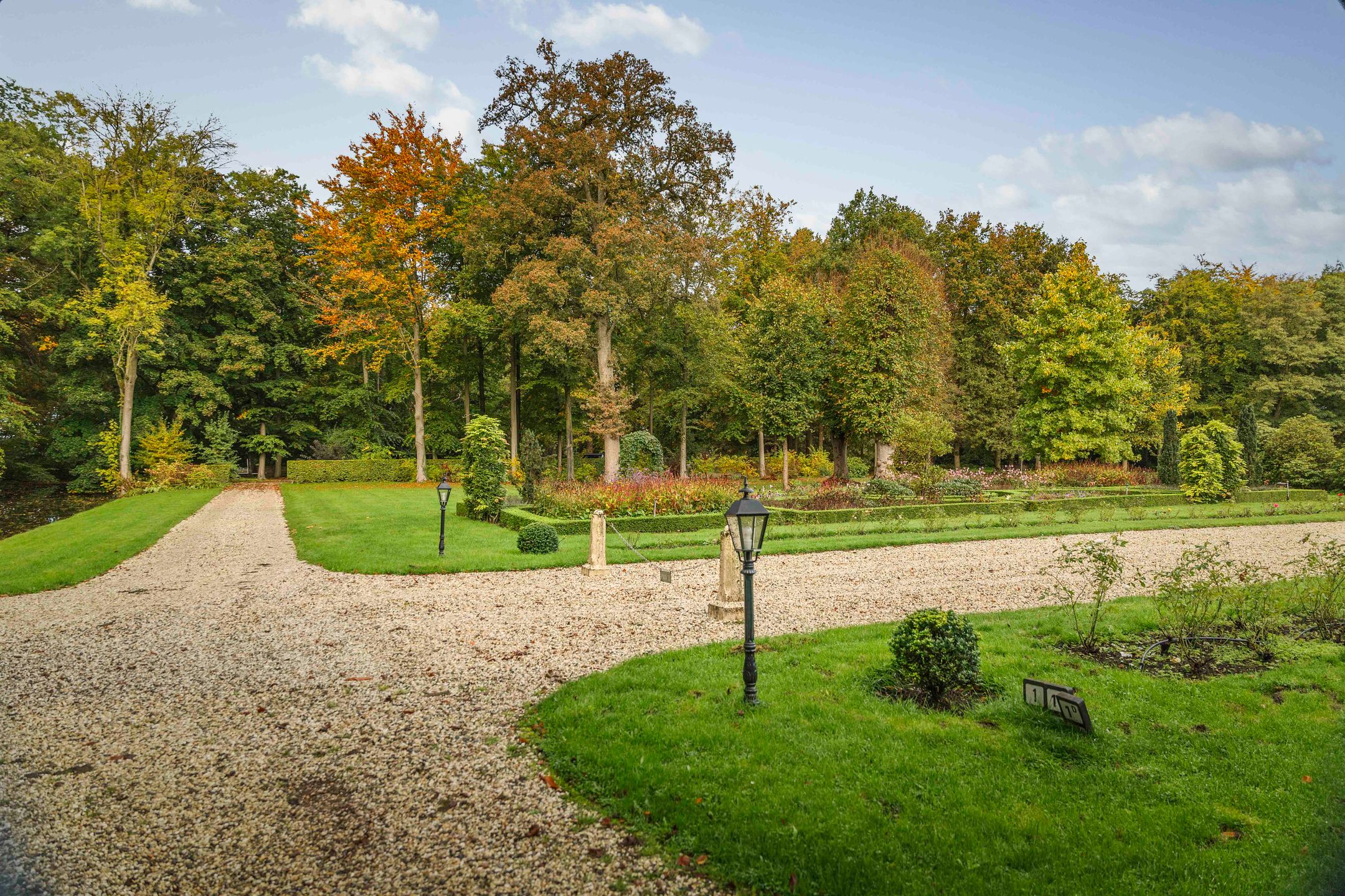Photo 90 of Diepenveenseweg 1-B