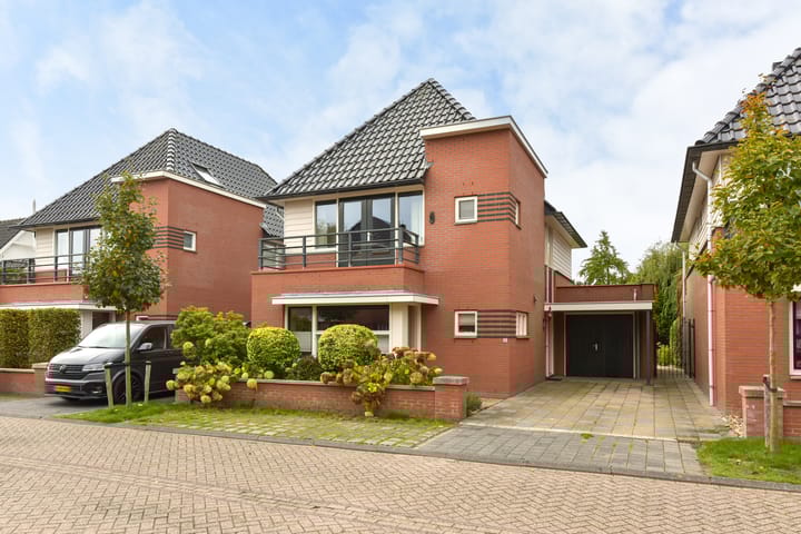Boeket 13