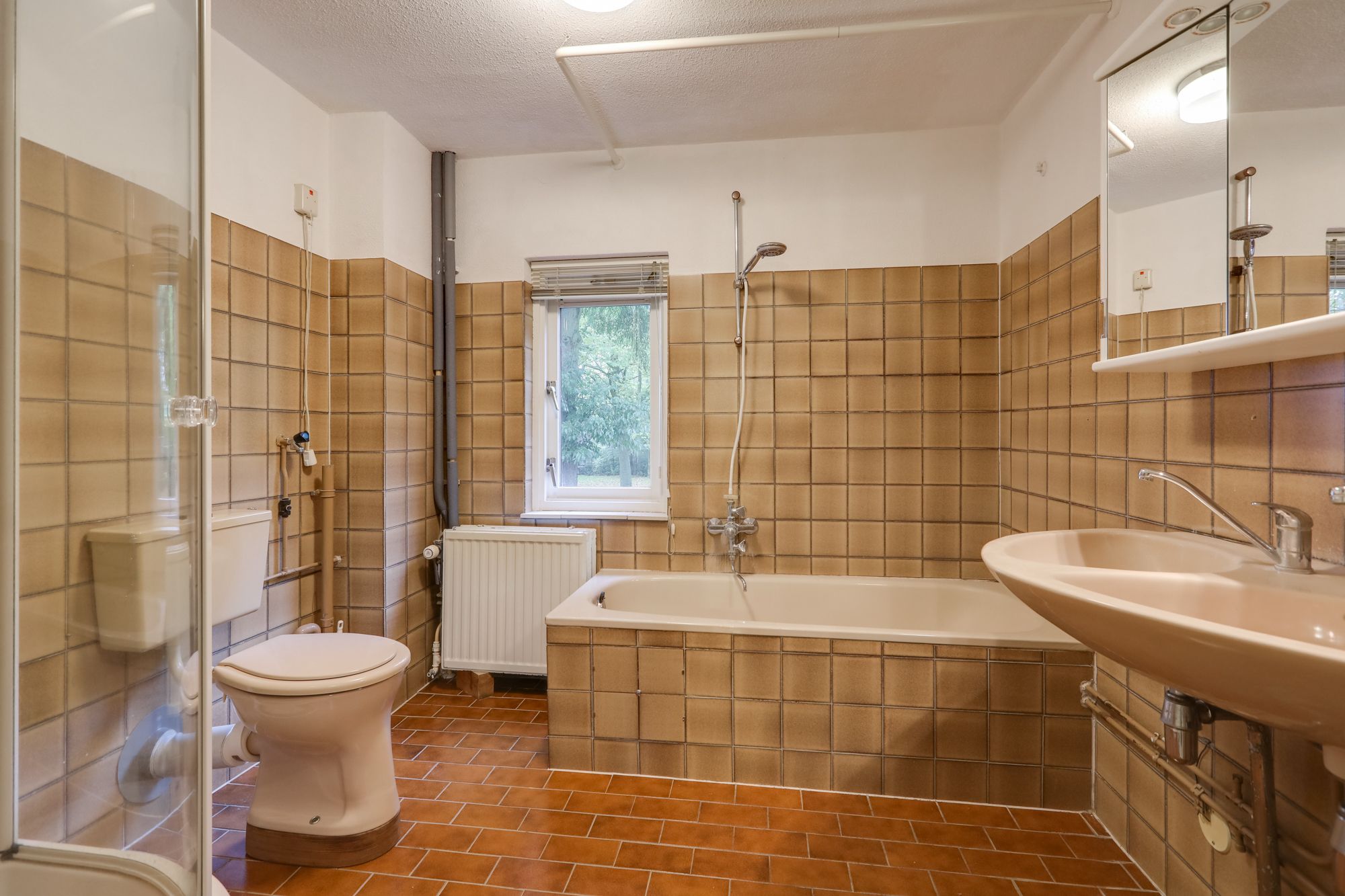 Foto 30 van Aalscholverstraat 31