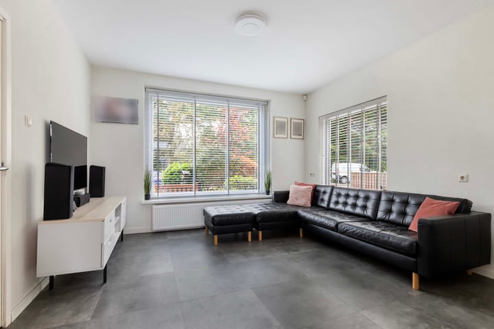 Photo 3 of Pieter de Hoochlaan 122