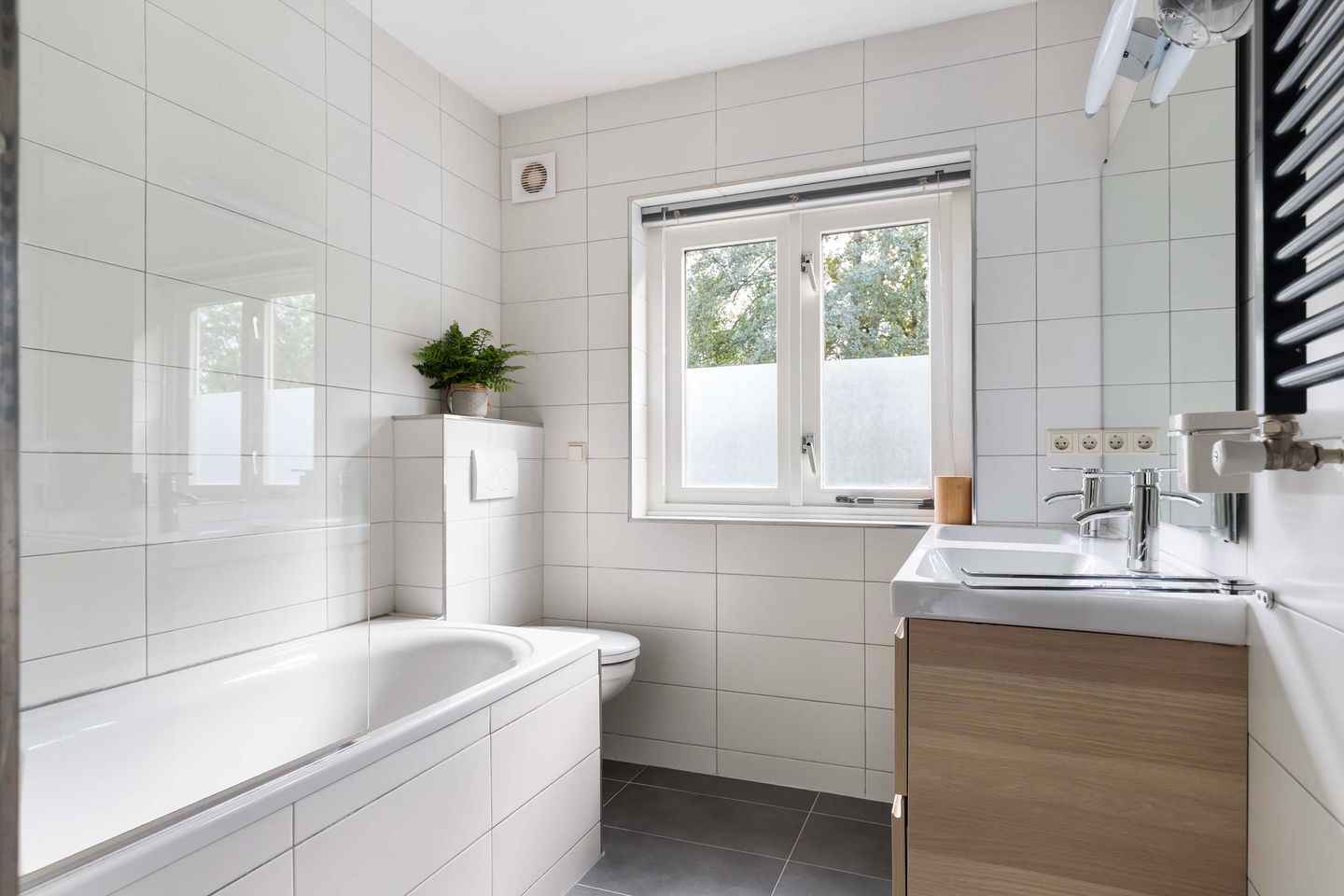 Foto 19 van Pieter de Hoochlaan 122