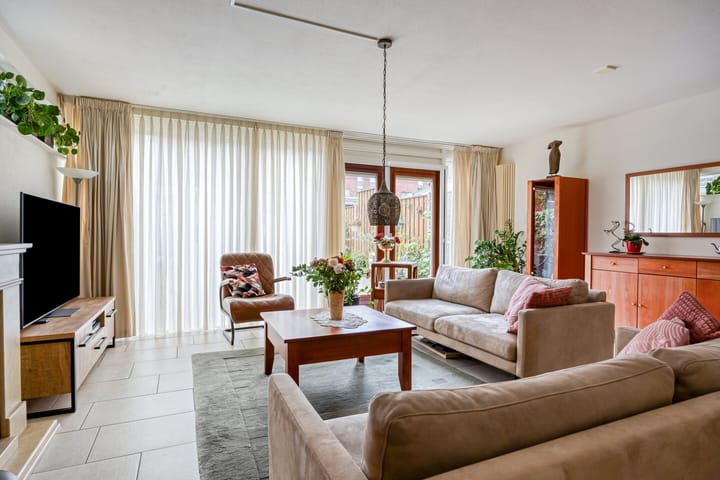 Photo 11 of Zandroos 1