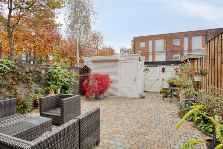 Photo 37 of Zandroos 1