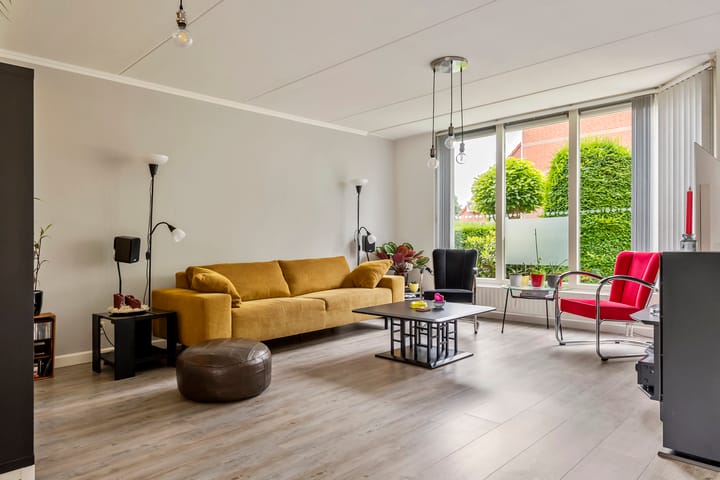 Foto 5 van Ranonkel 16