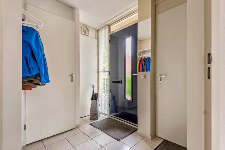 Foto 15 van Ranonkel 16