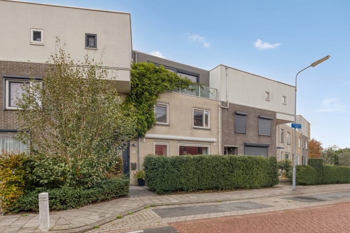 Foto 2 van Fluitekruidstraat 31