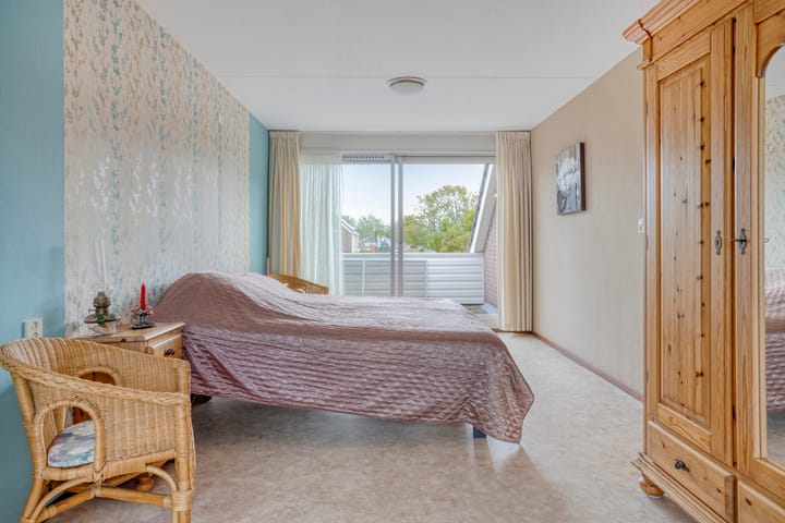 Foto 16 van Roofvogelstraat 44