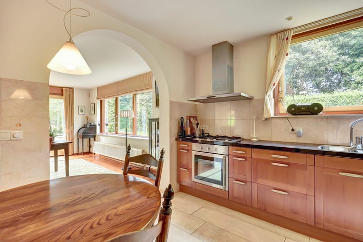 Photo 9 of Josuëlaan 4