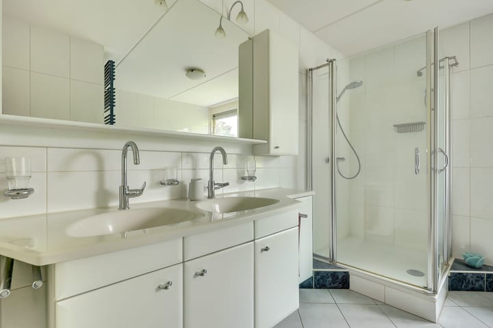 Photo 25 of Josuëlaan 4