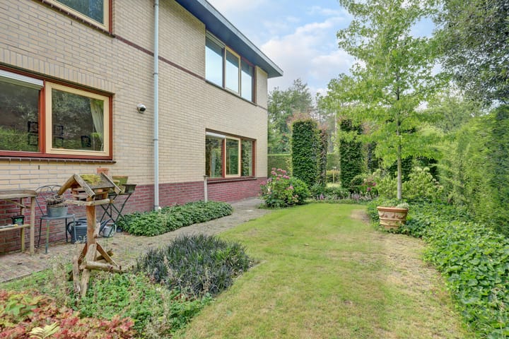 Photo 31 of Josuëlaan 4