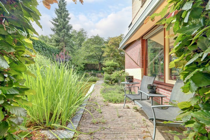 Photo 32 of Josuëlaan 4