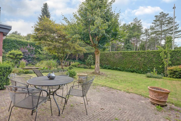 Photo 33 of Josuëlaan 4