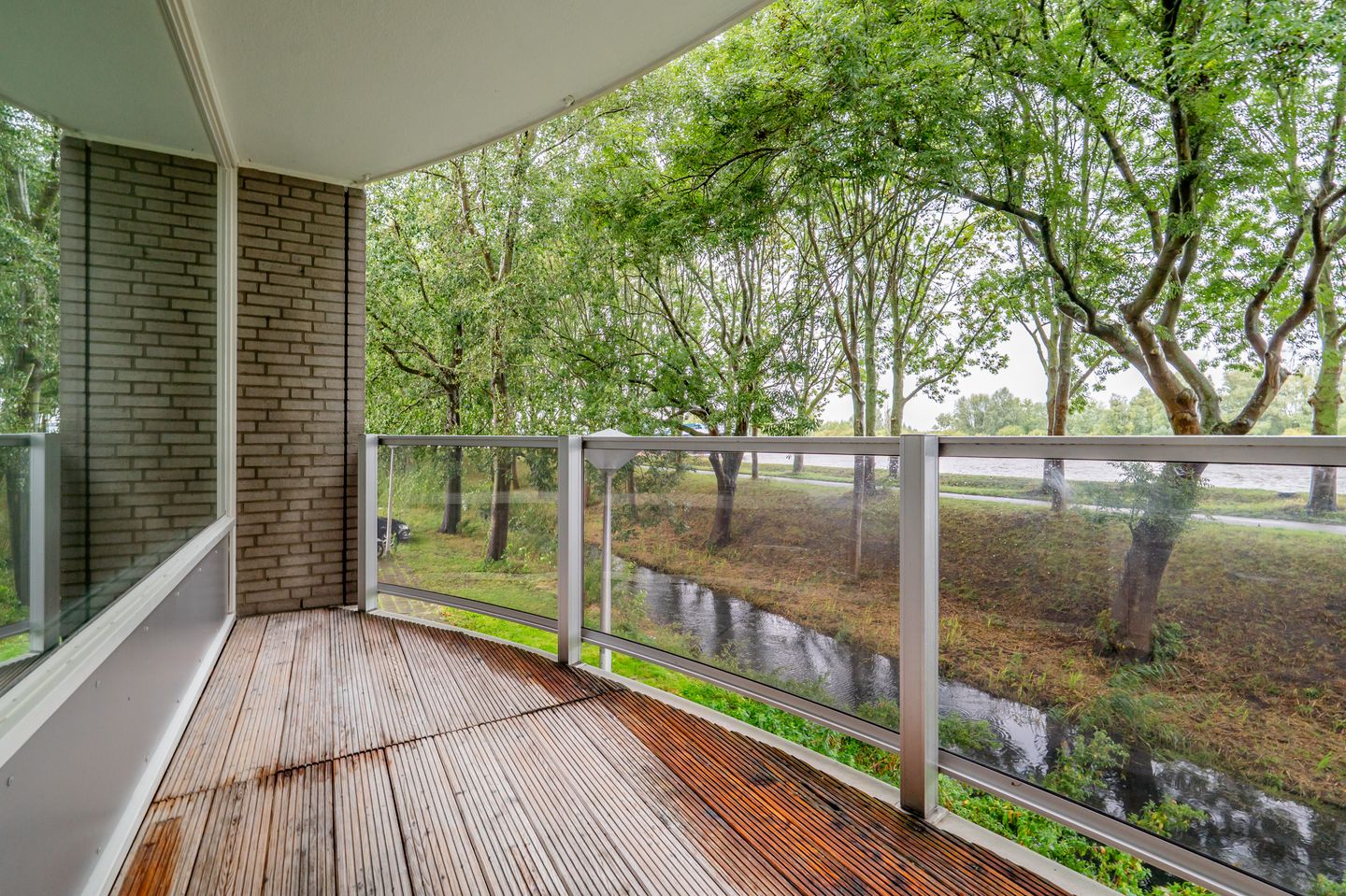 Photo 4 of Zeezigt 120