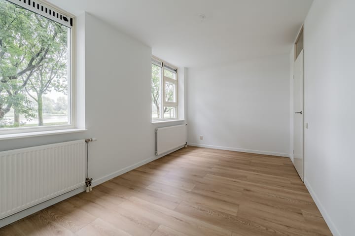 Photo 23 of Zeezigt 120