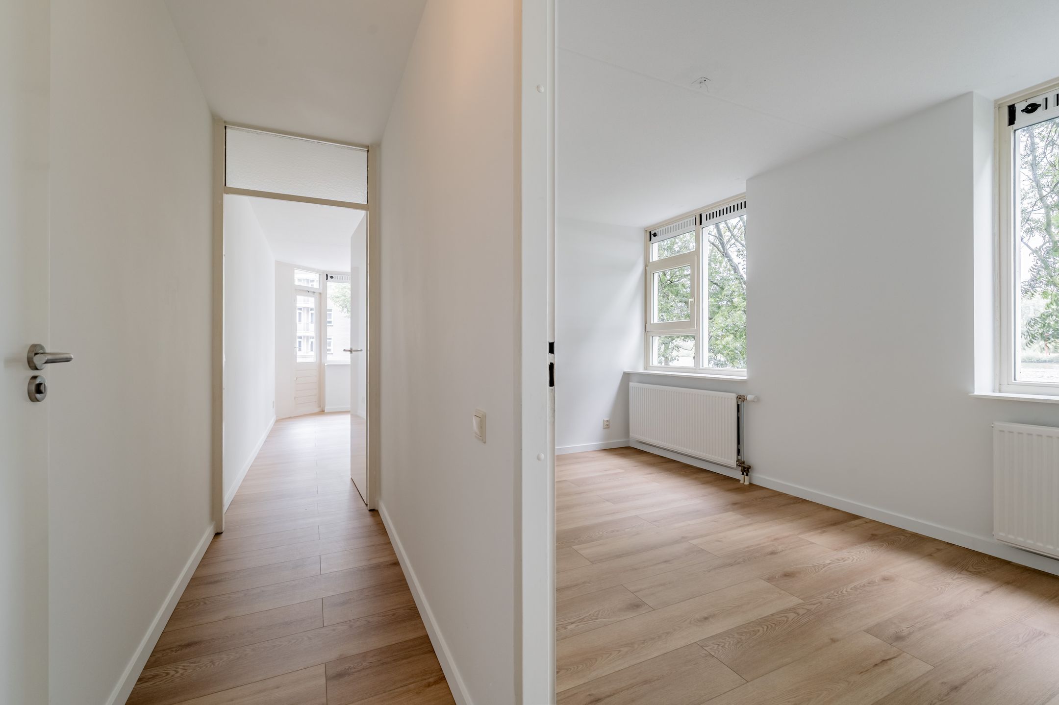 Photo 24 of Zeezigt 120