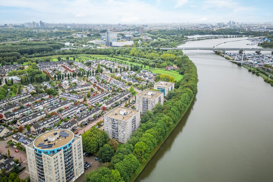 Photo 37 of Zeezigt 120