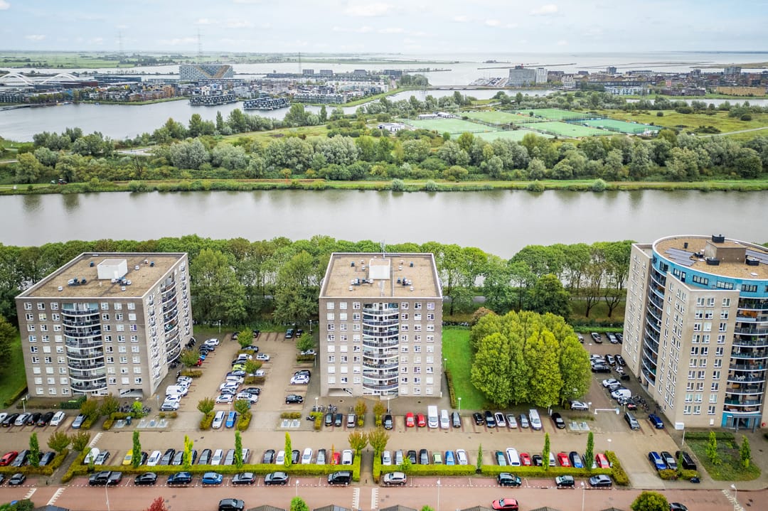 Photo 38 of Zeezigt 120