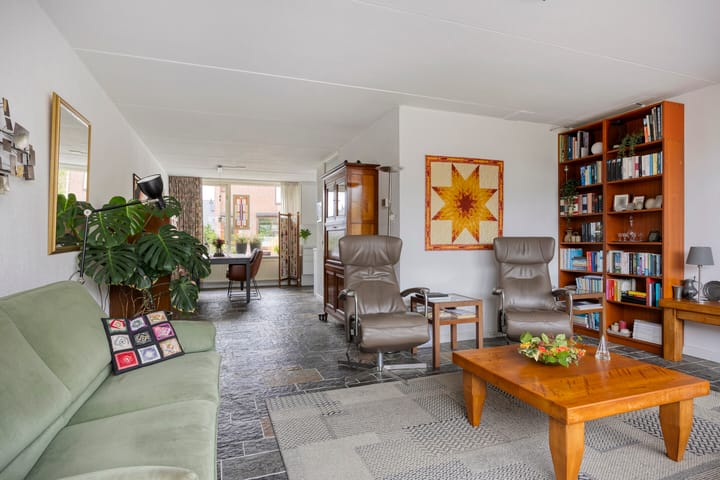 Photo 2 of Torenlaan 35