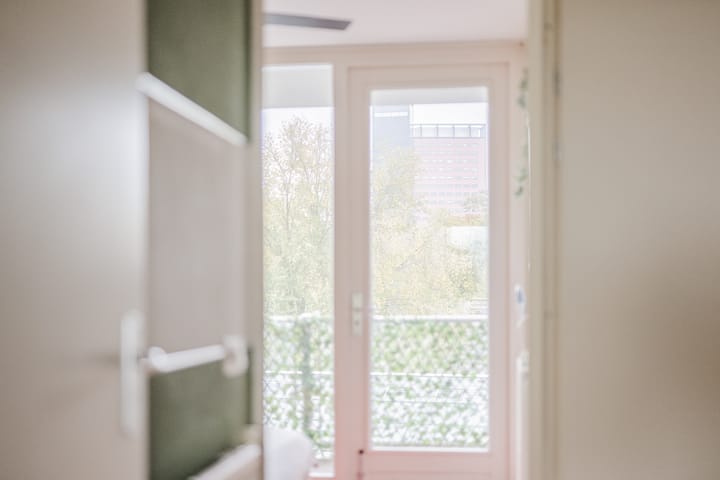 Foto 10 van Hoogvensestraat 81-F