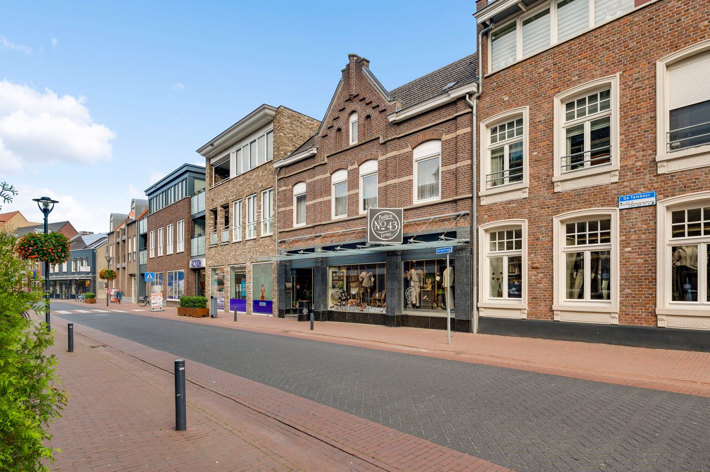 Bekijk foto 2 van Dorpstraat 43