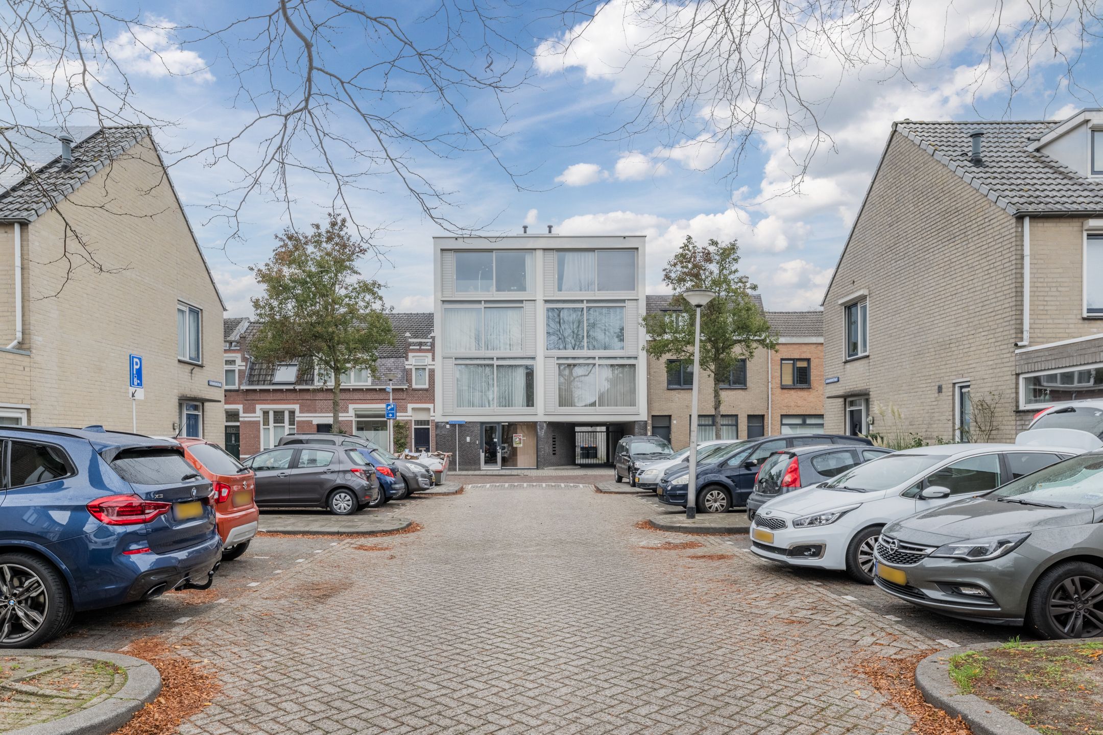 Foto 24 van Hoogvensestraat 81-F