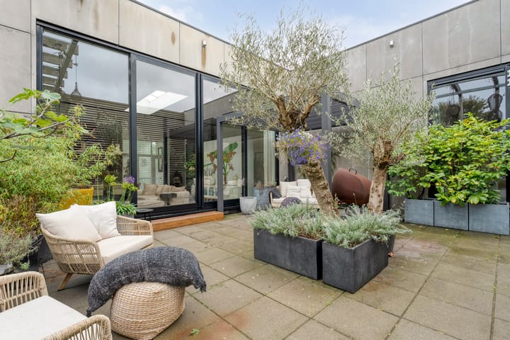 Foto 33 van Ampère 7