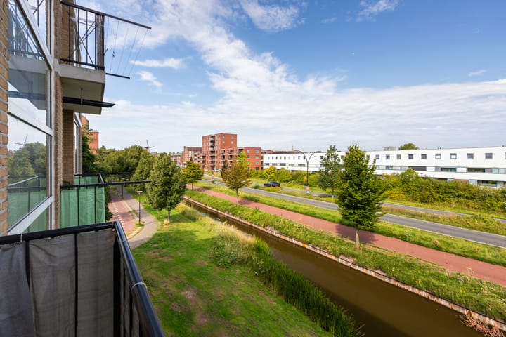 Photo 16 of Frans Halslaan 3-B