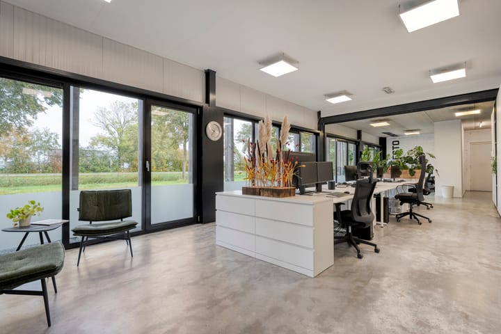 Foto 53 van Ampère 7