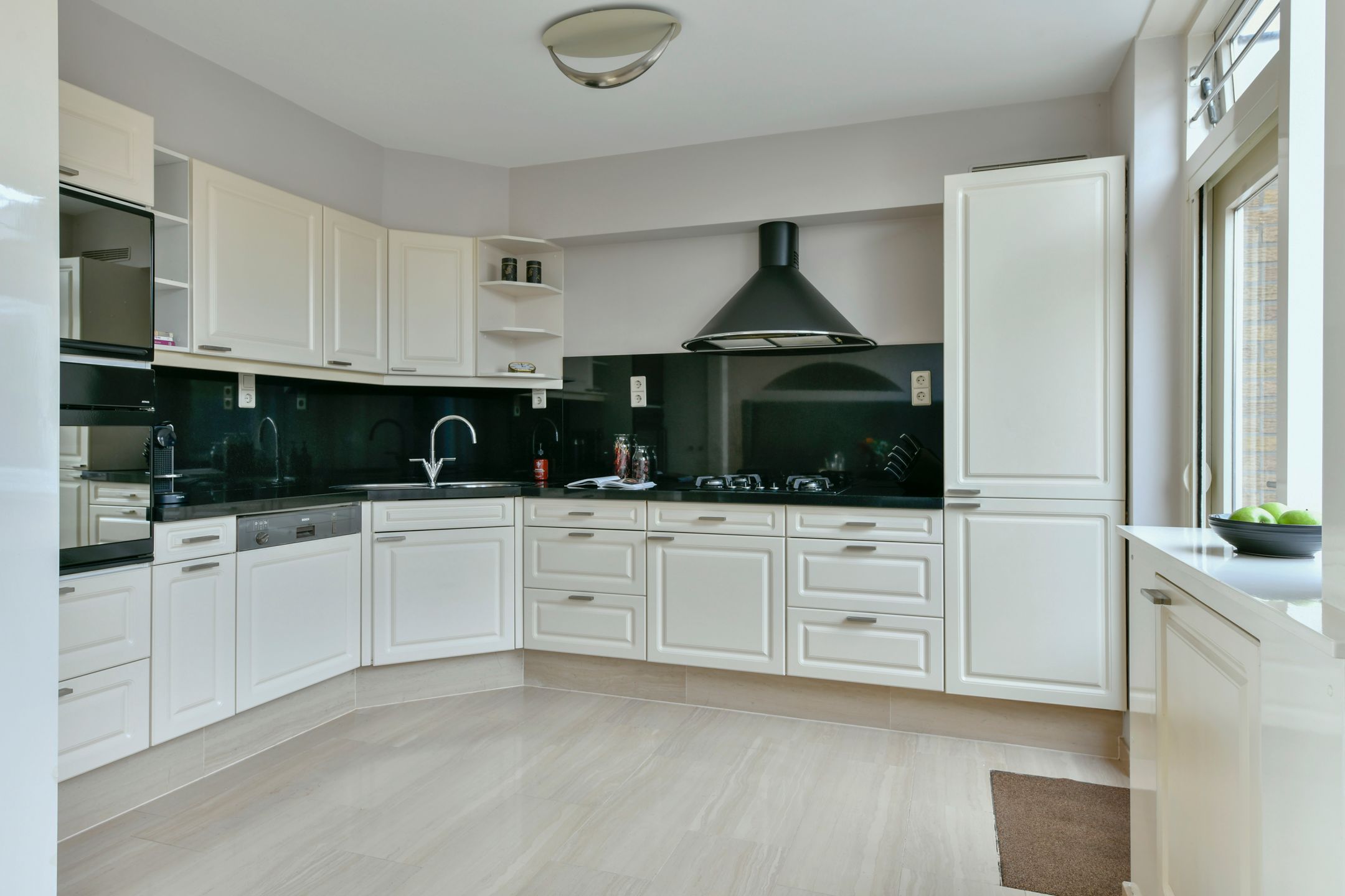 Foto 9 van Burgemeester Padmosweg 168-C