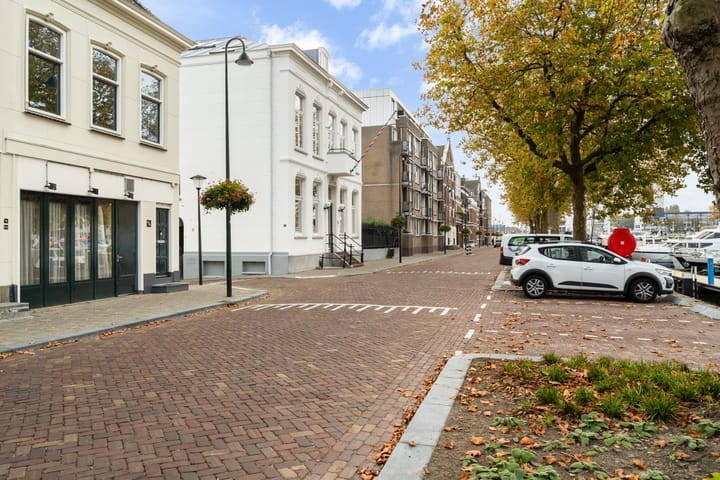 Foto 28 van Oosterstraat 20-B