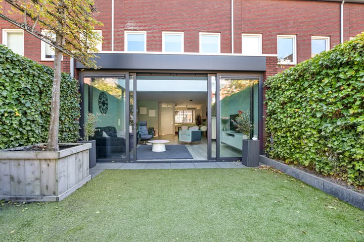 Foto 36 van Heilige Elisabethstraat 15