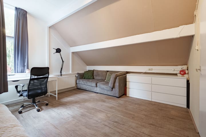 Foto 21 van Gruttoweide 97