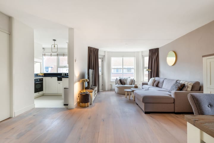 Foto 5 van Marga Klompélaan 3