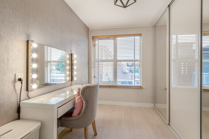 Foto 18 van Marga Klompélaan 3