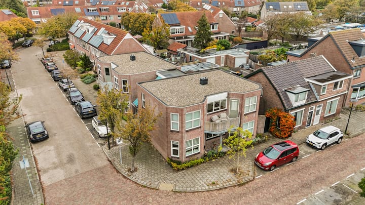 Foto 28 van Marga Klompélaan 3