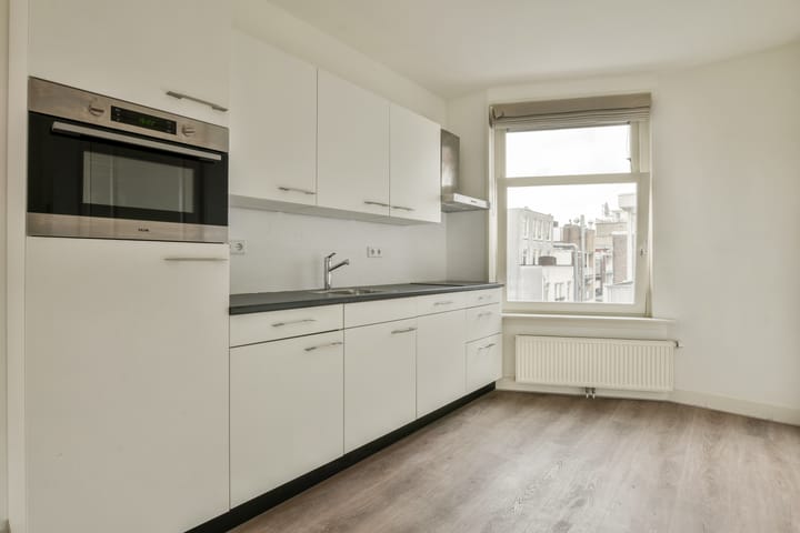 Foto 6 van Leidsekruisstraat 22-3