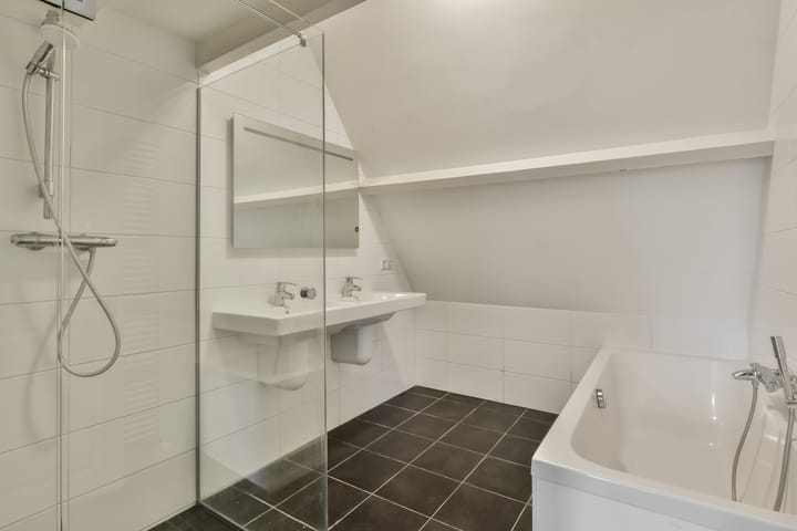 Foto 12 van Leidsekruisstraat 22-3