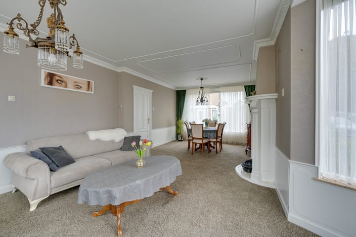 Foto 13 van Weegschaalstraat 32