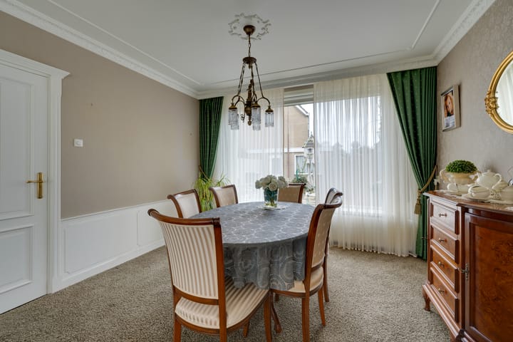 Foto 19 van Weegschaalstraat 32