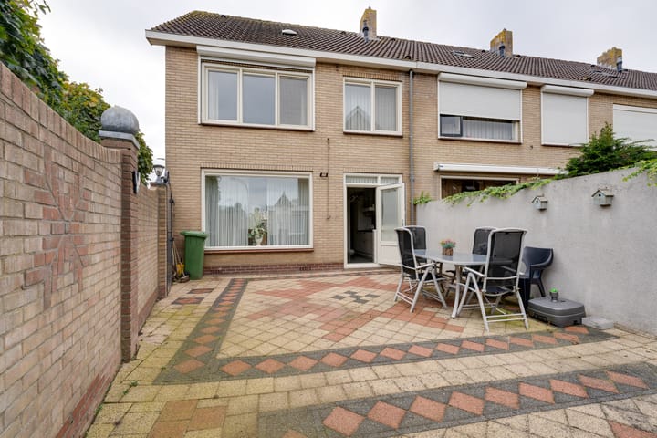 Foto 27 van Weegschaalstraat 32